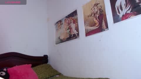 Snapshot of meghan_crouch chatting on 02.04.26 MEGHAN online show from 02.04.26