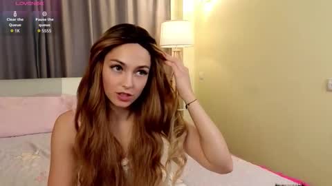 Elizabeth online show from 09.18.25