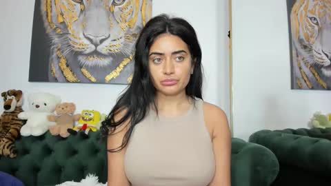 Snapshot of megpalmer chatting on 05.19.26 megpalmer online show from 05.19.26