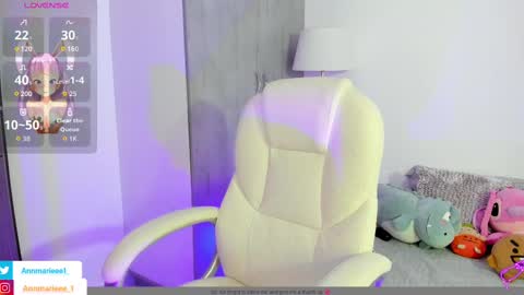 Snapshot of megumi_ann chatting on 10.07.25 Ann online show from 10.07.25