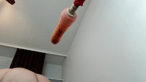 meheriuk68 online show from 11.23.25