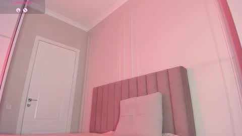 Mei online show from 02.21.26