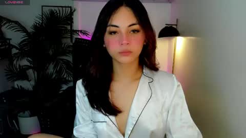 Snapshot of meiluxe chatting on 06.16.26 meiluxe online show from 06.16.26