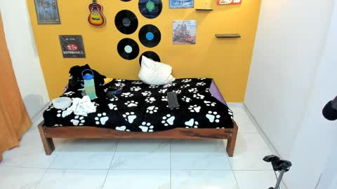 MEIS online show from 04.09.26