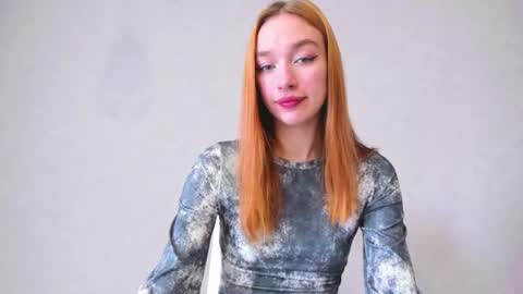 Snapshot of mel__lisa chatting on 06.12.26 mel__lisa online show from 06.12.26
