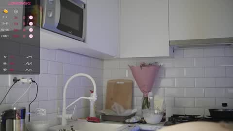 Snapshot of mel_collins chatting on 12.13.24 MELANIE PVT ONLY 60TK PER MIN online show from 12.13.24