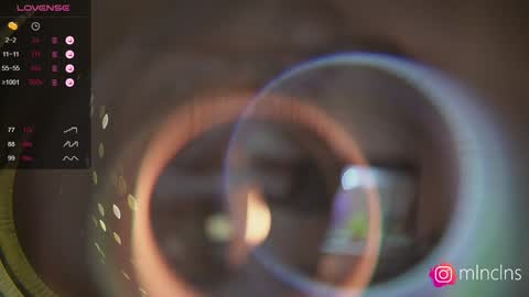 Snapshot of mel_collins chatting on 12.18.24 MELANIE PVT ONLY 60TK PER MIN online show from 12.18.24