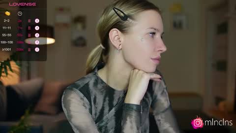 Snapshot of mel_collins chatting on 10.13.25 MELANIE PVT ONLY 60TK PER MIN online show from 10.13.25