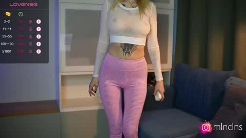 Snapshot of mel_collins chatting on 11.03.25 MELANIE PVT ONLY 60TK PER MIN online show from 11.03.25