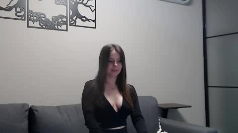 meladams online show from 01.11.25