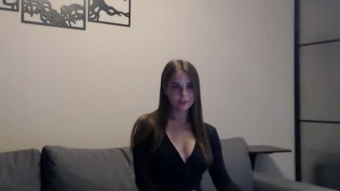 meladams online show from 09.22.25