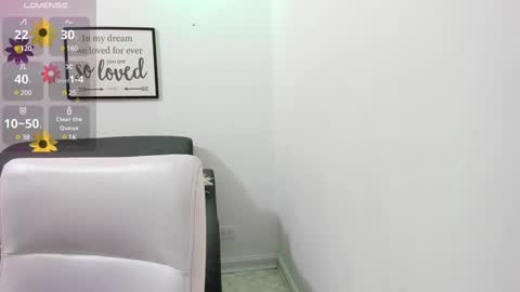 melan_owen online show from 01.15.25