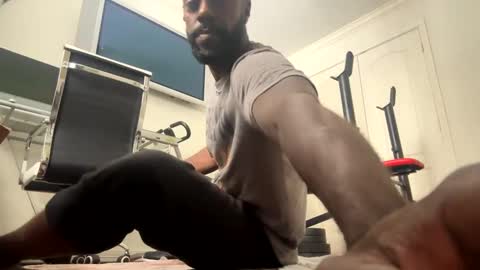 Snapshot of melaneight chatting on 01.21.25 melaneight online show from 01.21.25