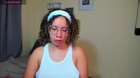 Snapshot of melaniacosta chatting on 04.09.26 melani online show from 04.09.26