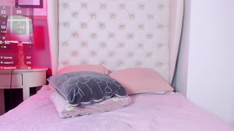 Melanie online show from 12.21.24