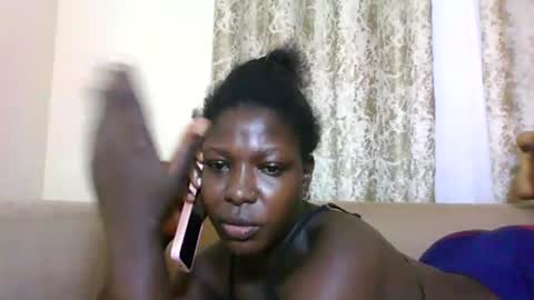 Snapshot of melanie_bae1 chatting on 07.16.26 melanie_bae1 online show from 07.16.26