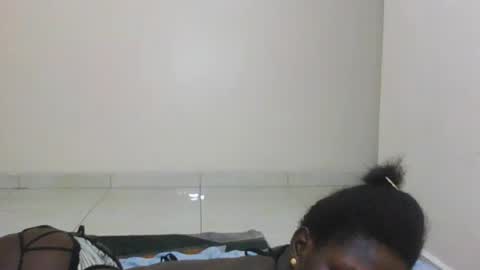 Snapshot of melanie_bae1 chatting on 07.18.26 melanie_bae1 online show from 07.18.26