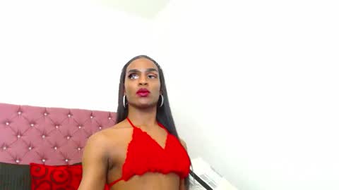 Snapshot of melanie_escobar chatting on 12.02.24 Melanie online show from 12.02.24