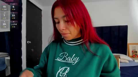 Melanie roux  online show from 03.25.26