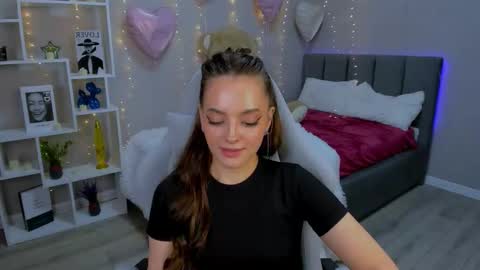 MelanieAlves online show from 03.12.26