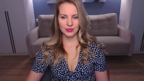 Melanie Bennett online show from 03.06.26