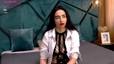 melanieboydd online show from 01.23.25