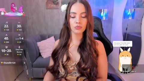 Snapshot of melaniehudson_ chatting on 10.11.25 Melanie online show from 10.11.25