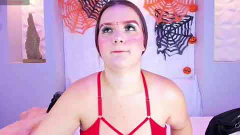 Melanie online show from 10.25.25