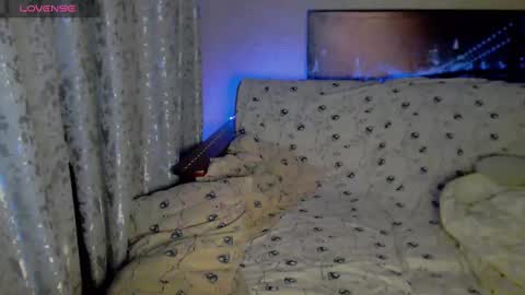 Snapshot of melaniemoor chatting on 12.11.24 Melanie Milena online show from 12.11.24