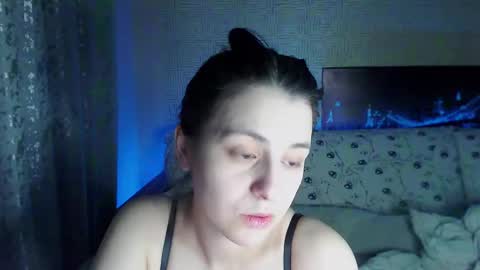 Snapshot of melaniemoor chatting on 02.11.25 Melanie Milena online show from 02.11.25