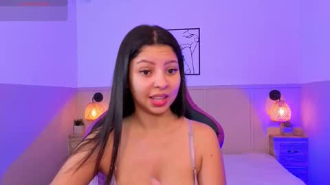  Melani  dont forget to follow me and like  online show from 09.18.25