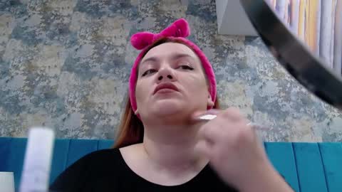 melanniebrown online show from 01.31.25