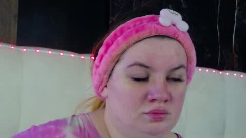 melanniebrown online show from 03.13.26