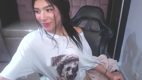 Melanny online show from 09.22.25