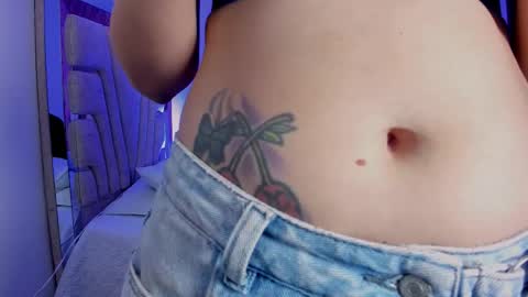 Snapshot of melanny_luv chatting on 11.13.25 MelanyLuv online show from 11.13.25