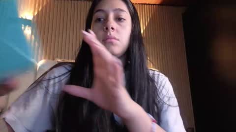 melanny_petite online show from 03.18.26