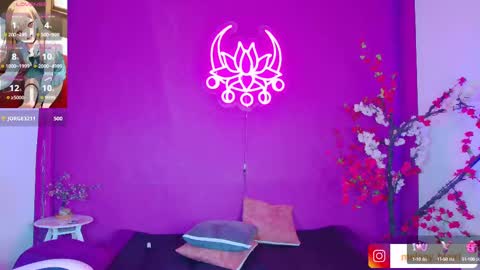 Snapshot of melany_blair chatting on 10.08.25 Melany online show from 10.08.25