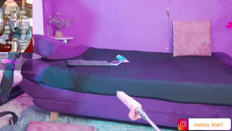 Snapshot of melany_blair chatting on 10.09.25 Melany online show from 10.09.25