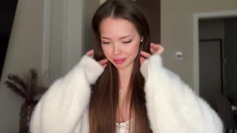 Adel online show from 09.08.25