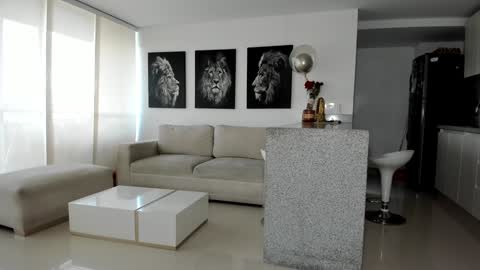 Melany online show from 01.20.25