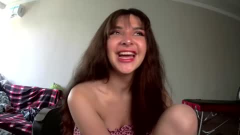 Snapshot of melena_caramel chatting on 07.24.26 melena_caramel online show from 07.24.26