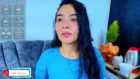    Independent model online show from 12.05.25