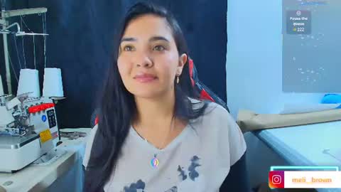    Independent model online show from 06.18.26