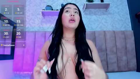 Snapshot of melinacruzz chatting on 10.09.25 Mel online show from 10.09.25