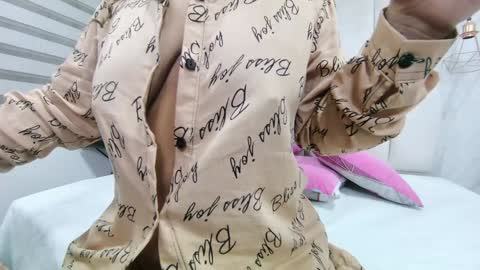 Snapshot of melisa_garcia chatting on 01.03.25 Melissa online show from 01.03.25