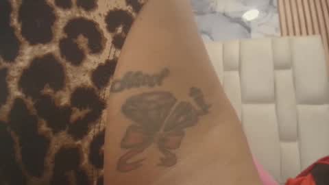 Snapshot of melisa_garcia chatting on 10.17.25 Melissa online show from 10.17.25