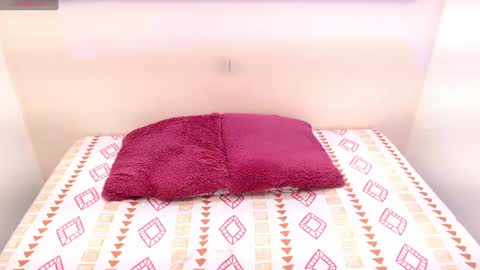 Snapshot of melisa_torrez chatting on 06.11.26 melisa online show from 06.11.26