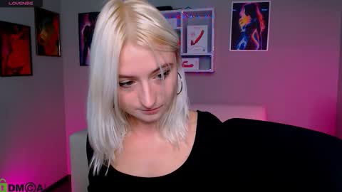 Melisa online show from 10.19.25