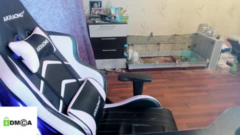 melisanilson online show from 04.05.26