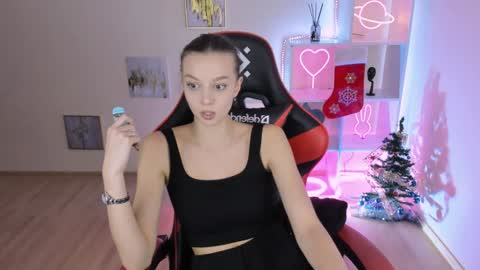 Melissa online show from 12.18.24